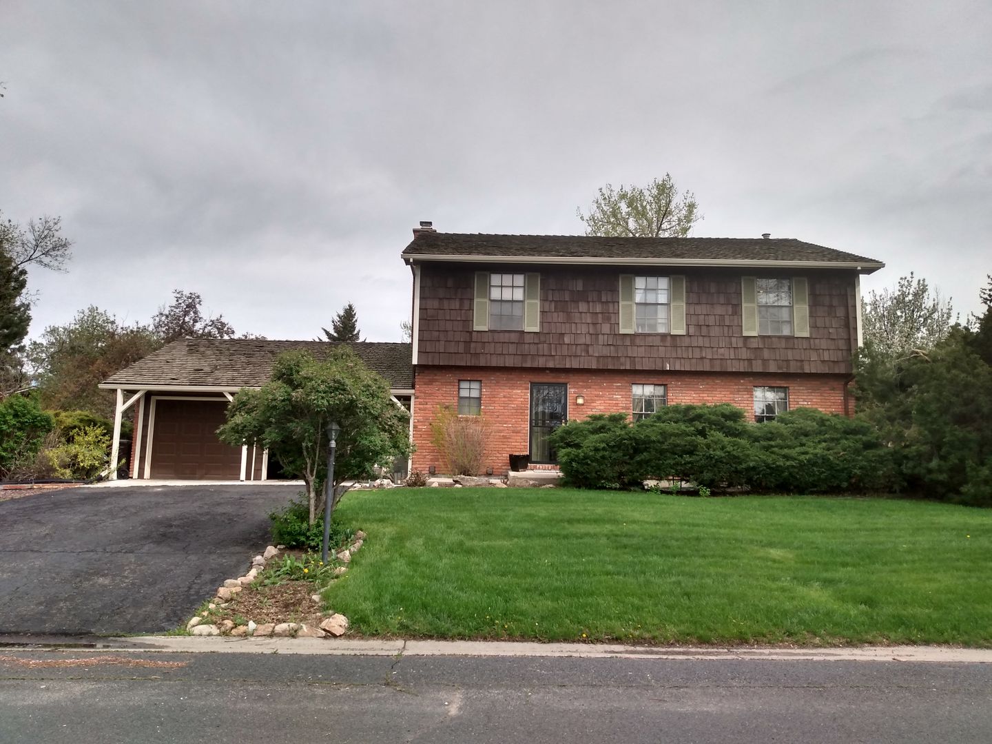 Longmont House: 7330 Mount Meeker Road