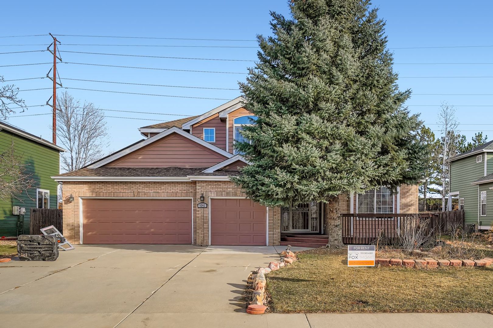 Boulder House: 5342 Desert Mountain Court
