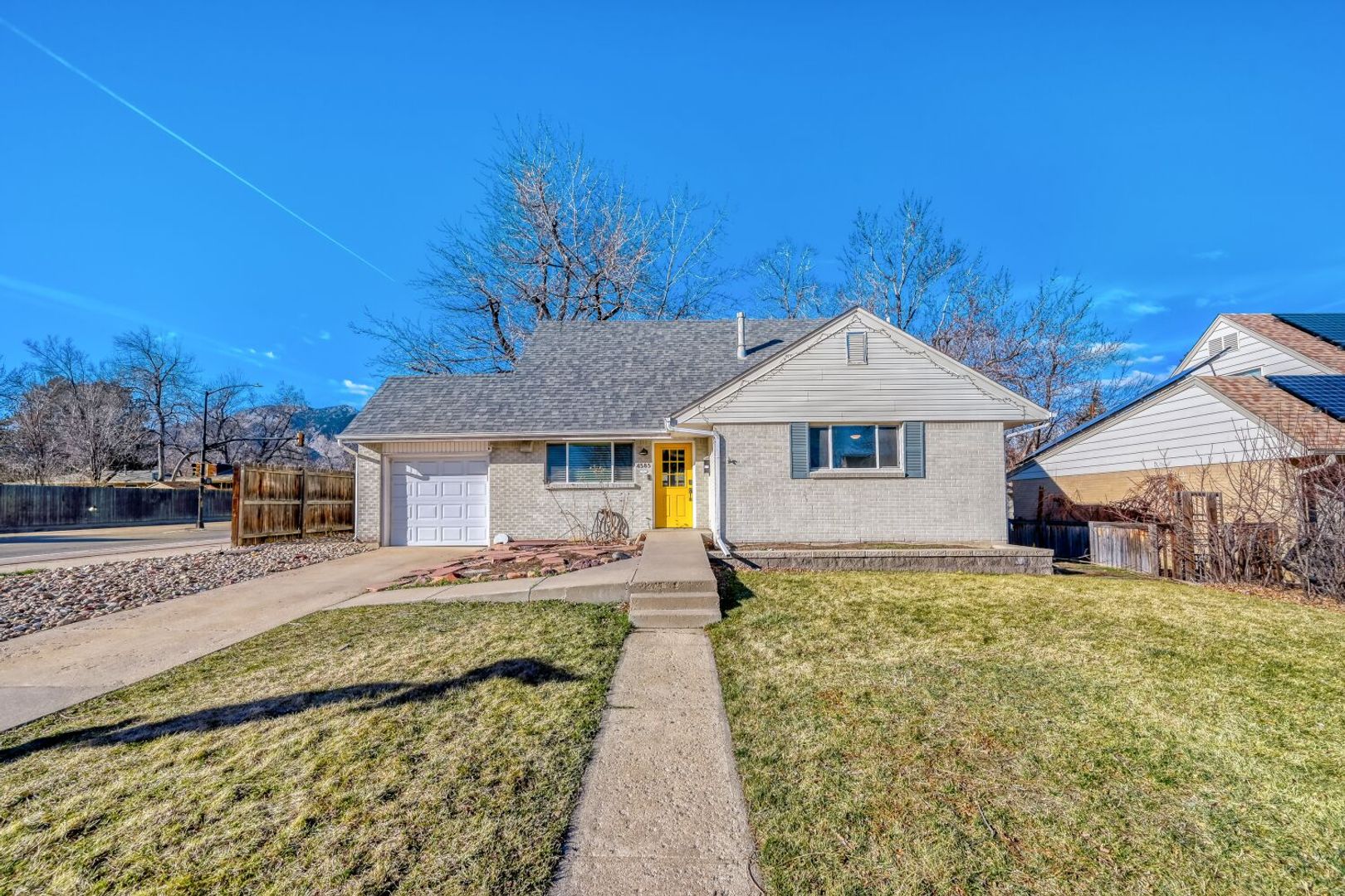 Boulder House: 4585 Martin Drive