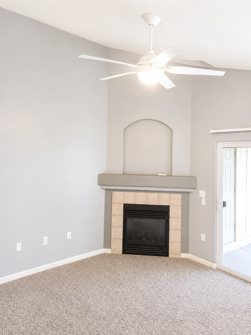 Broomfield House: 3475 Boulder Circle, Unit 201