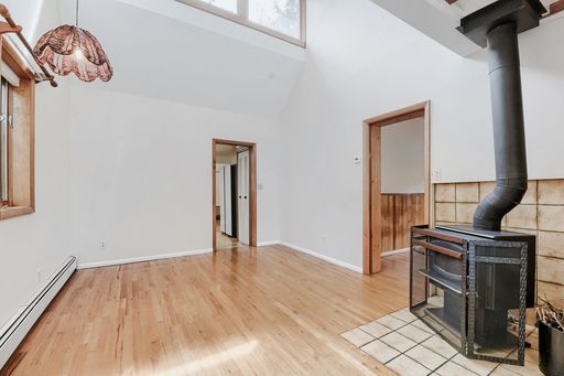 Spacious 3-Bedroom, 2-Bath Lower-Level Home in Central Boulder – photo 1
