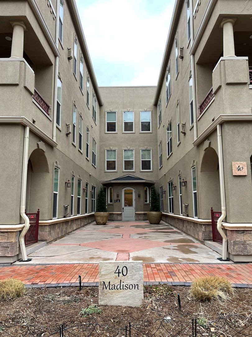 Denver Condo: 40 Madison Street