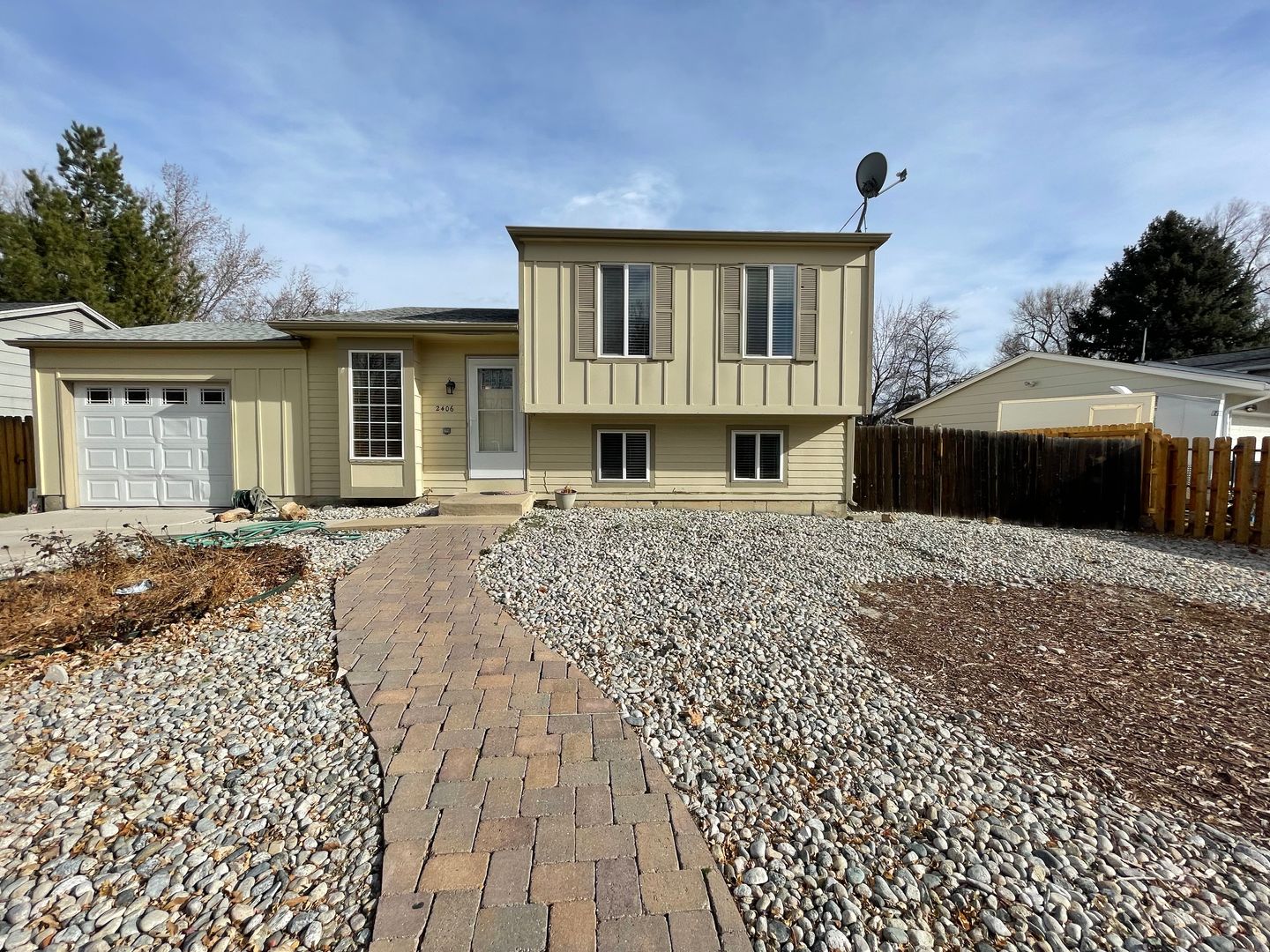 Longmont House: 2406 Bowen Street