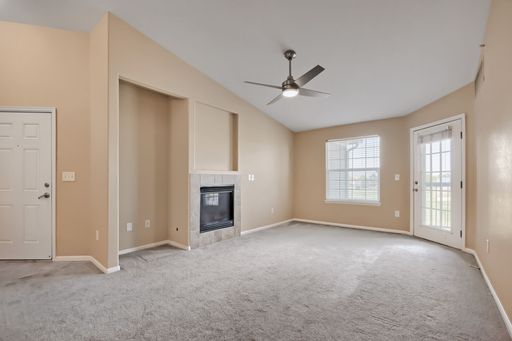 **$500 Off 1st Month's Rent**Beautiful 2 Bedroom/2 Bathroom Condo at Blue Sky at Vista Ridge - AVAILABLE NOW