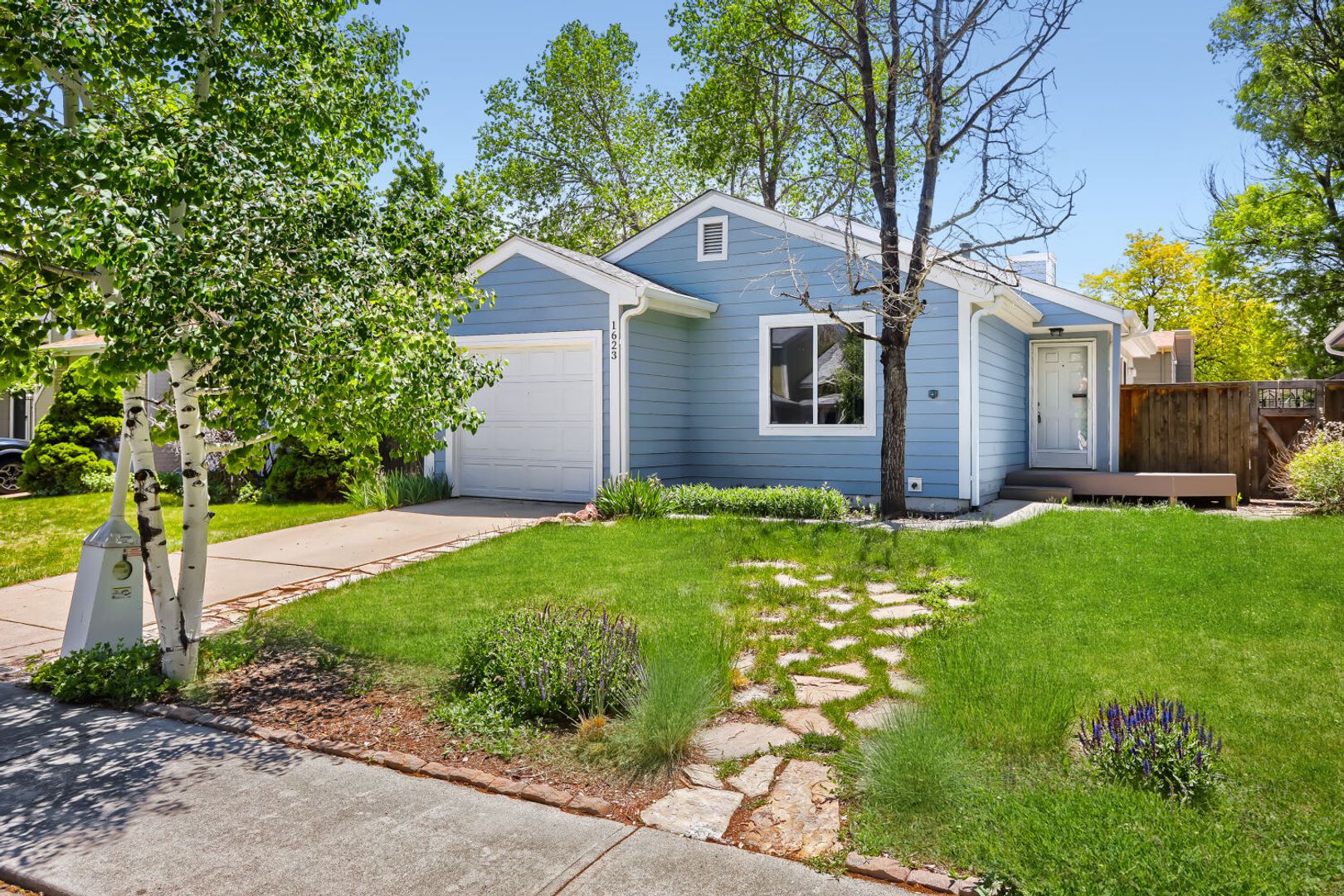 Longmont House: 1623 Ervine Avenue
