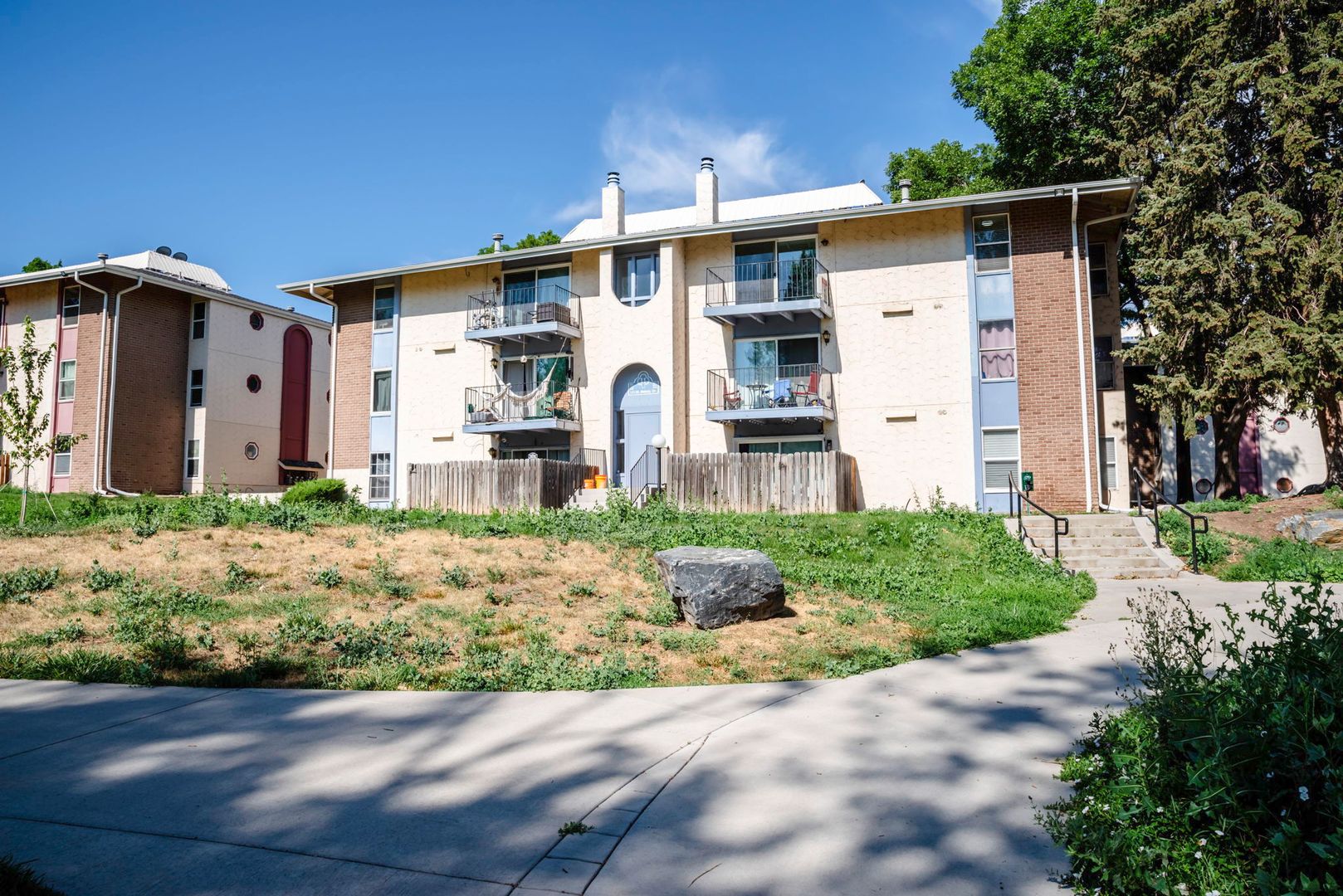 Westminster House: 12126 Melody Drive, #11-304
