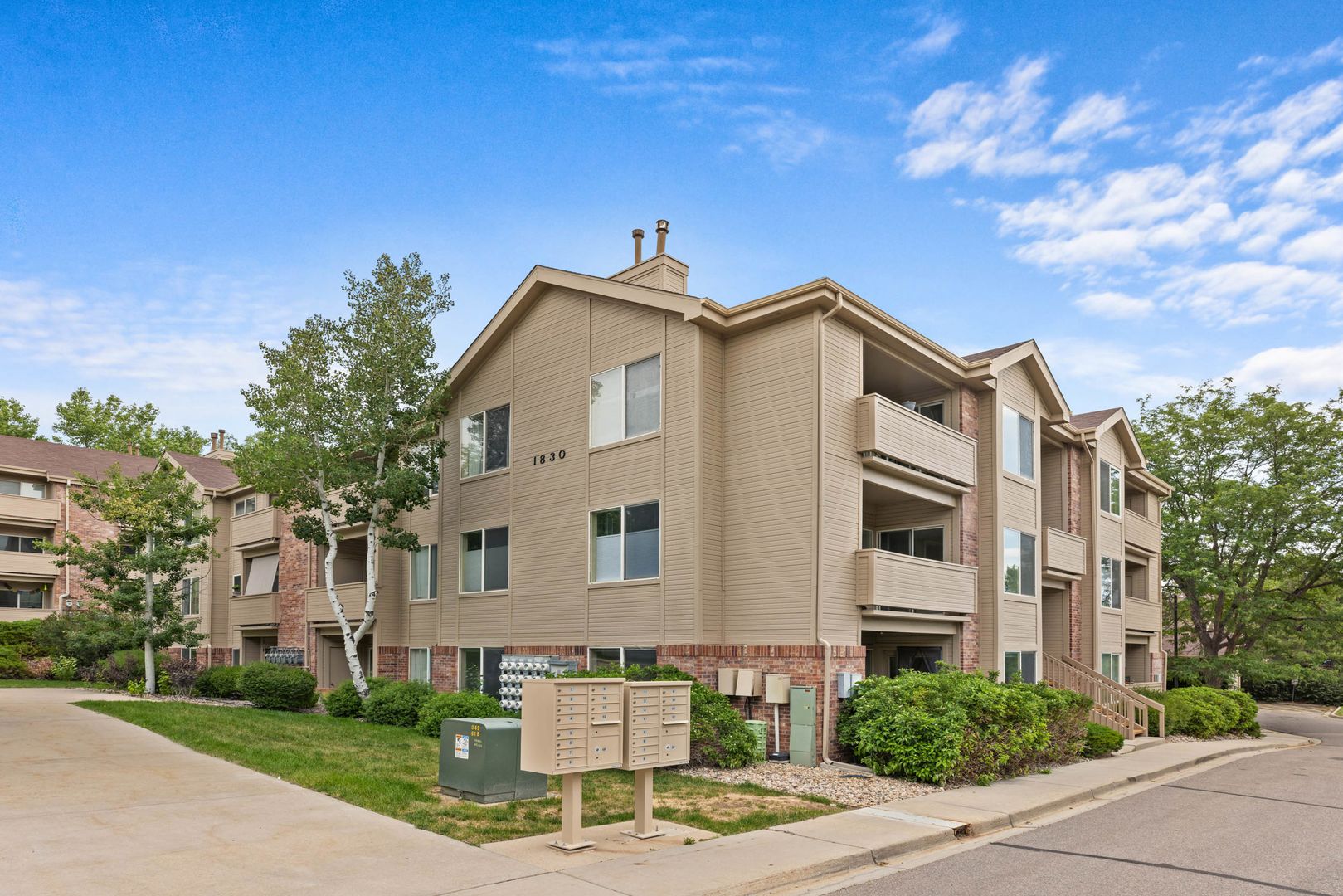 Louisville Condo: 1830 W. Centennial Dr Unit 208