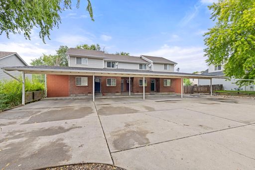 2 BED/1.5 BATH TOWNHOME IN LOVELAND AVAILABLE SEPTEMBER 1, 2026! – photo 1