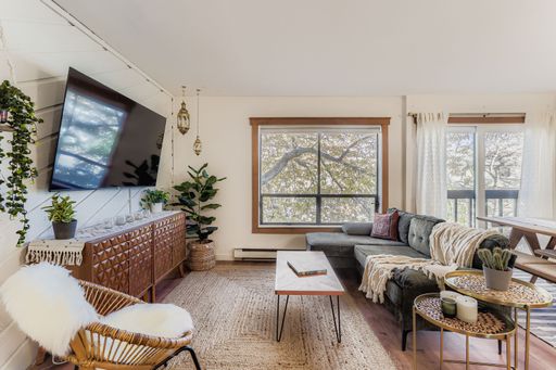 Idyllic West Boulder 2BDR Furnished Home – photo 1