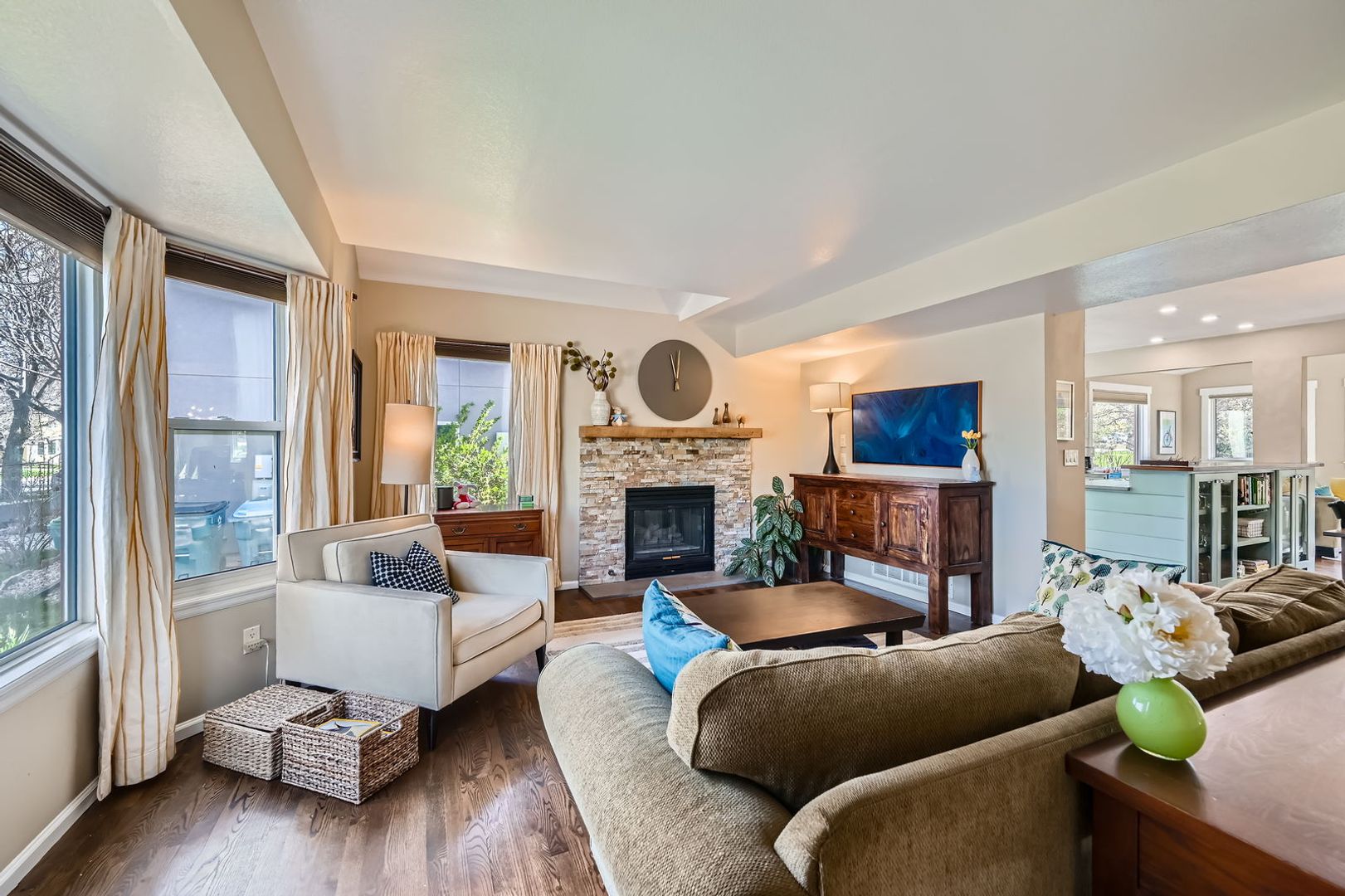 Louisville House: 477 Lincoln Ct.