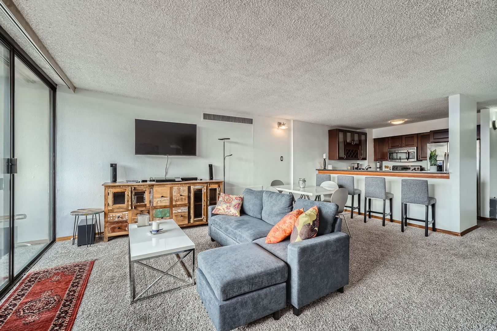 Denver House: 1020 15th St. #36N