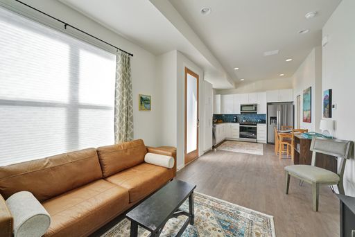 New Build 3 BDR/3.5 BA Lafayette Townhome – photo 1