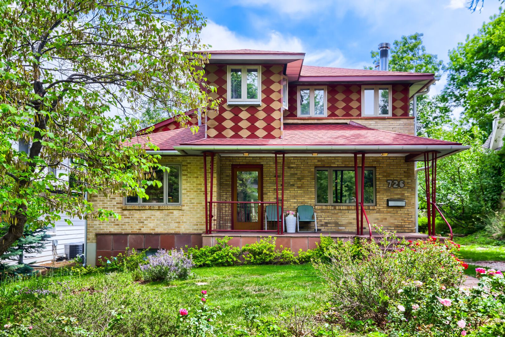 Boulder House: 726 Pine St.