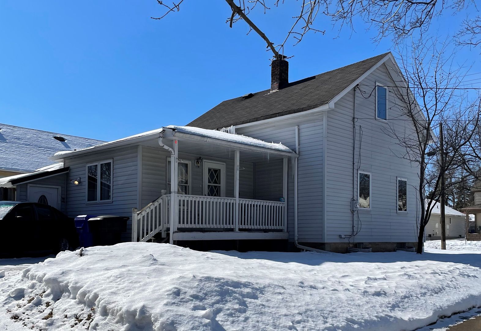 Appleton House: 616 N State Street
