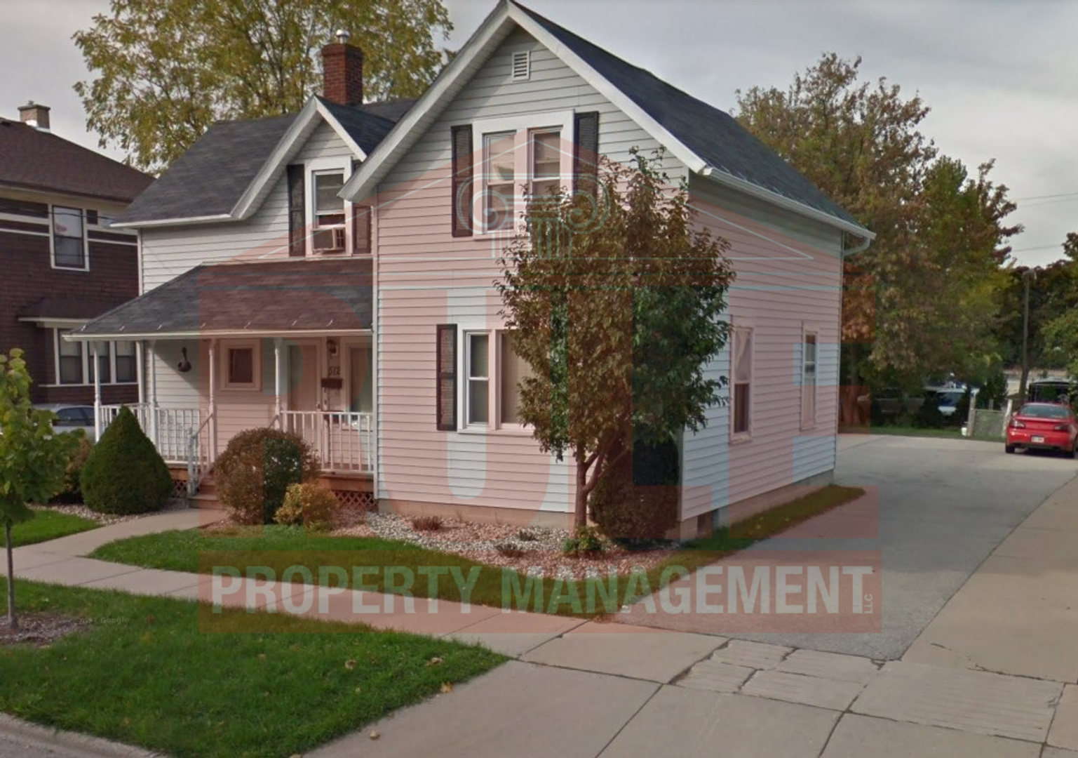Appleton Apartment: 512 E Atlantic Street