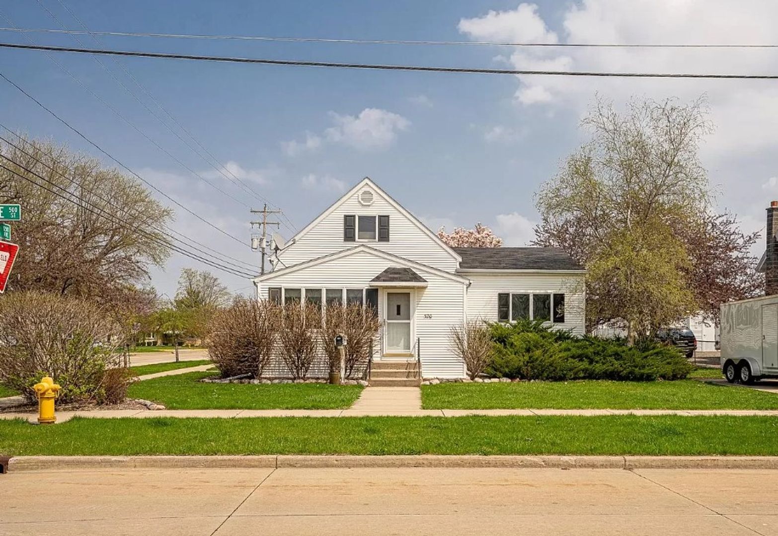 Oshkosh House: 520 Dove Street