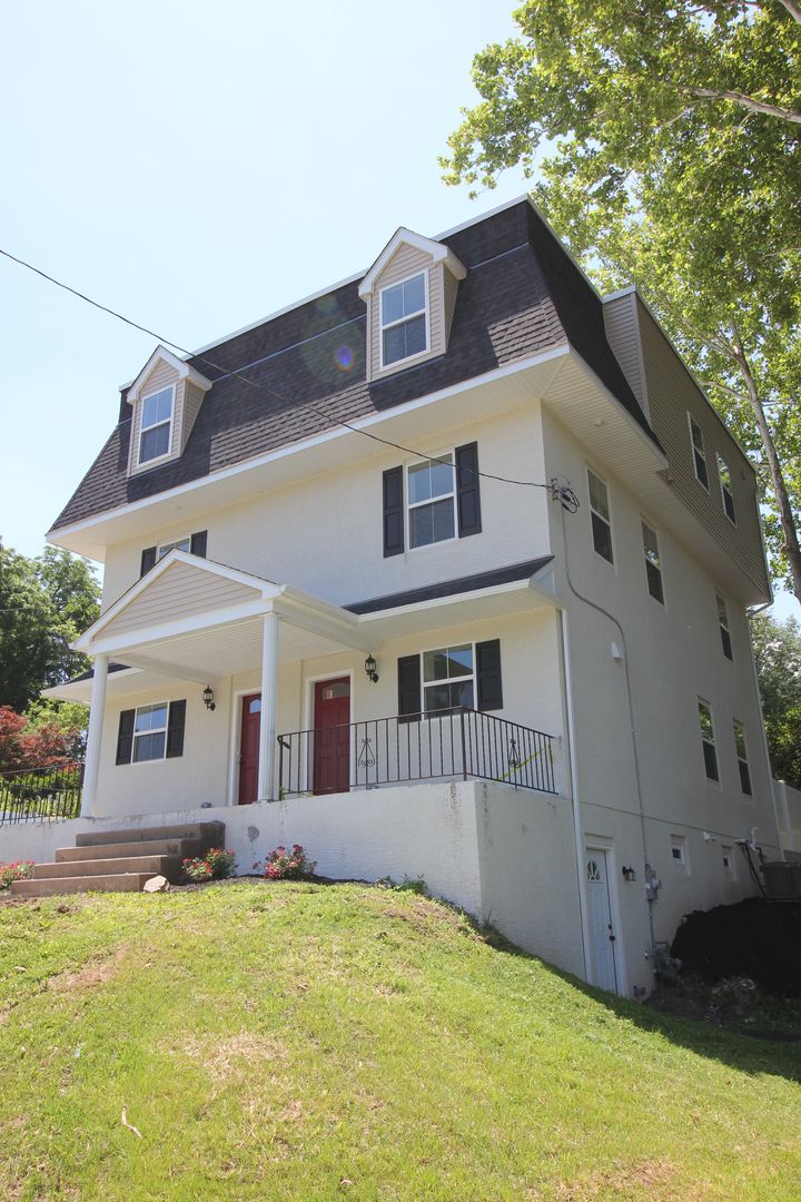 Lafayette Hill House: 434A Ridge Pike