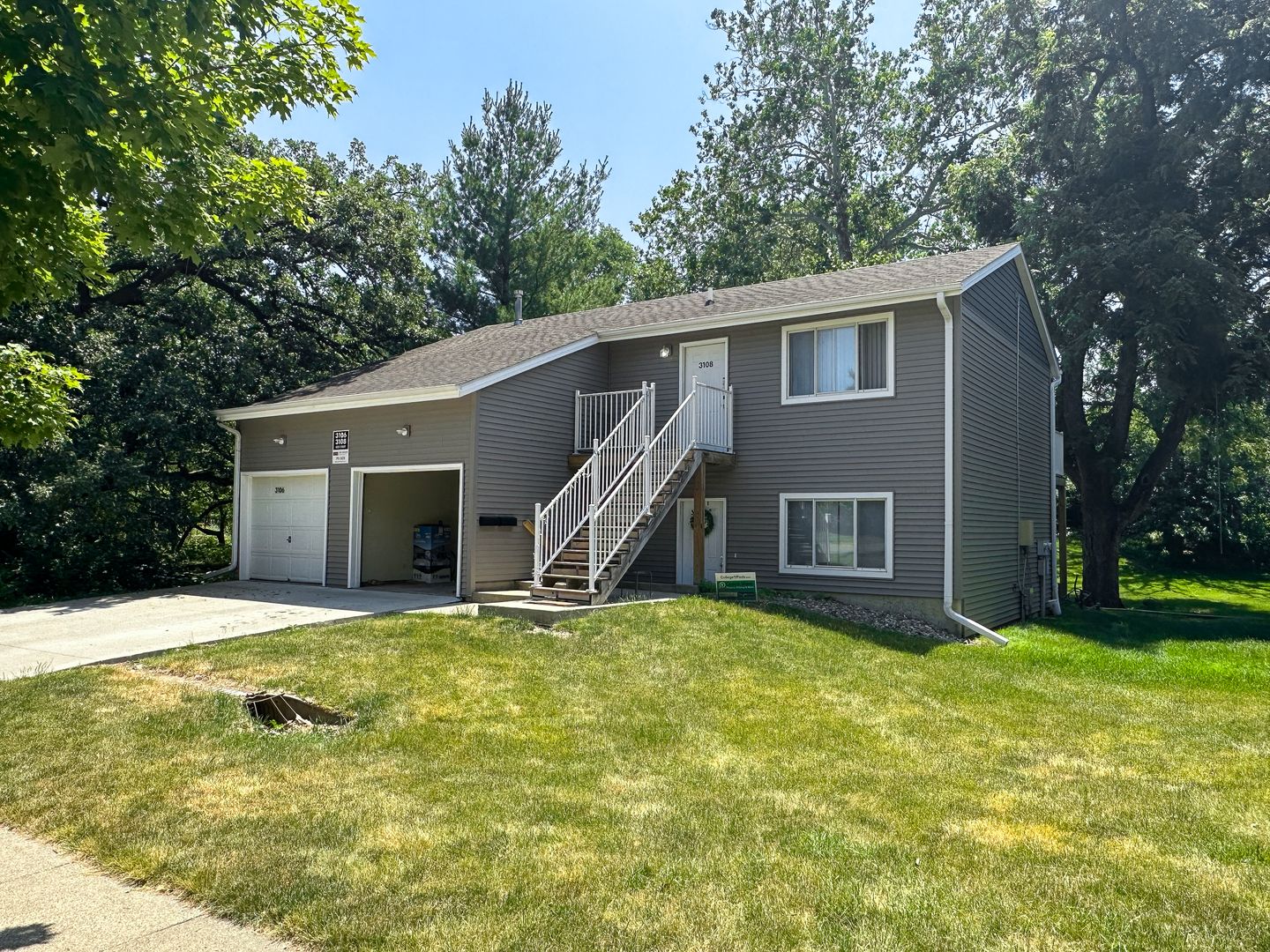 Ames House: 3108 West St.