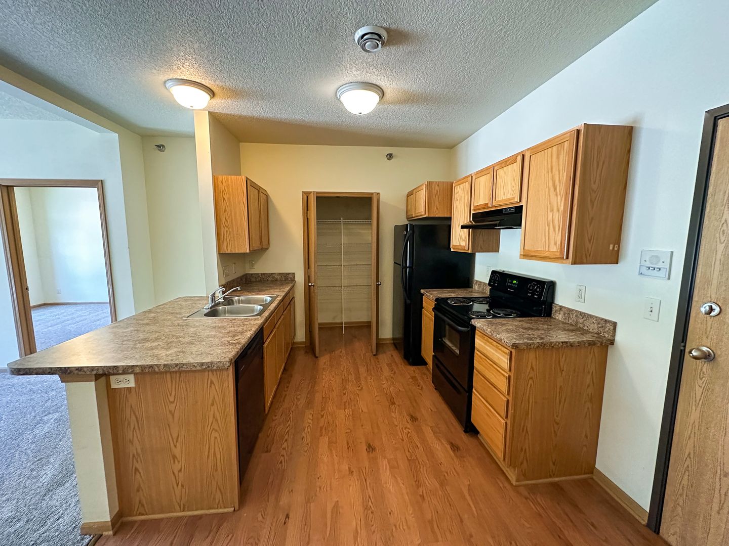 Ames Apartment: 205 Beach Ave