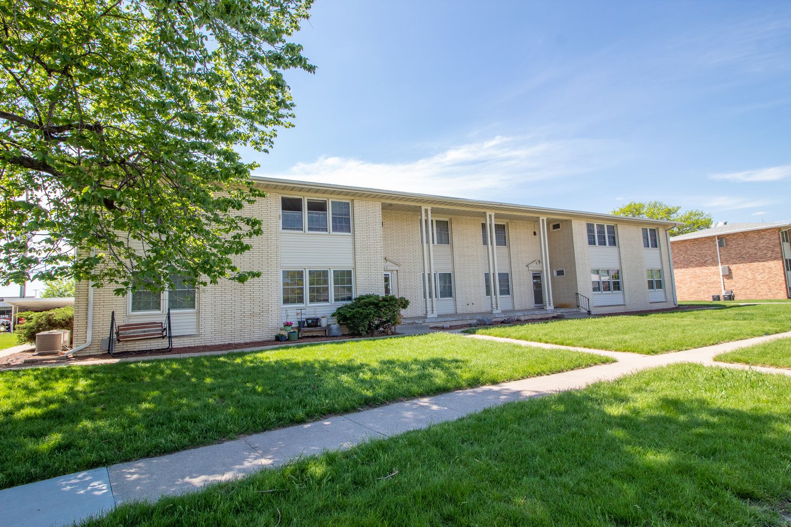 Ames Apartment: 2707 Luther Dr
