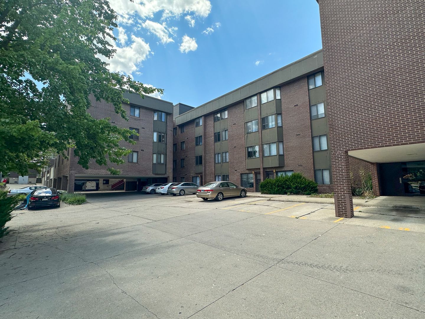 246 N Hyland Ave 18 of 19