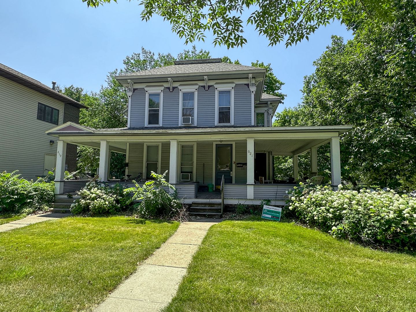 Ames House: 619 Duff Ave