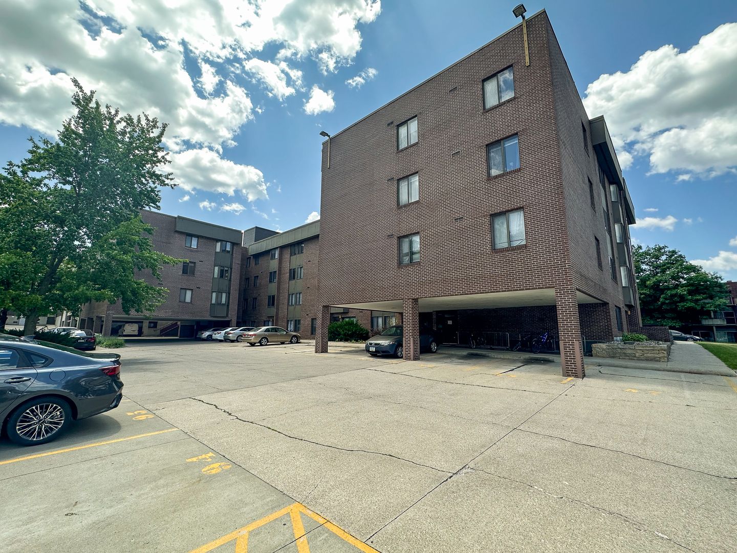 246 N Hyland Ave 19 of 19