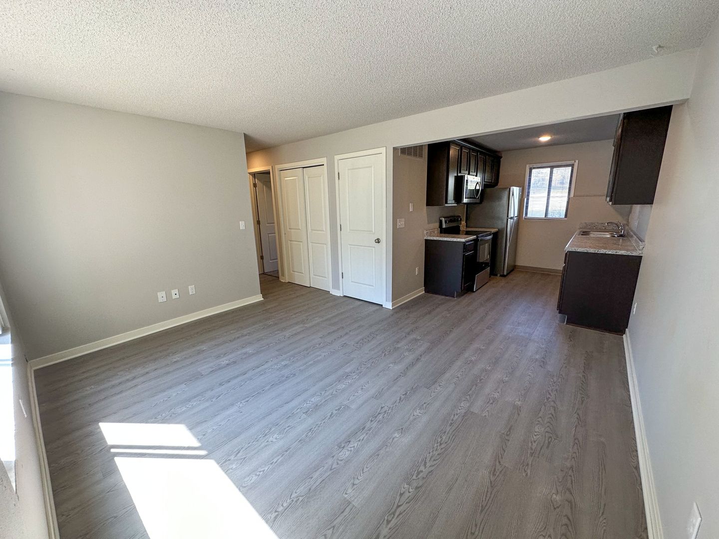 Ames Apartment: 312 Hillcrest Ave