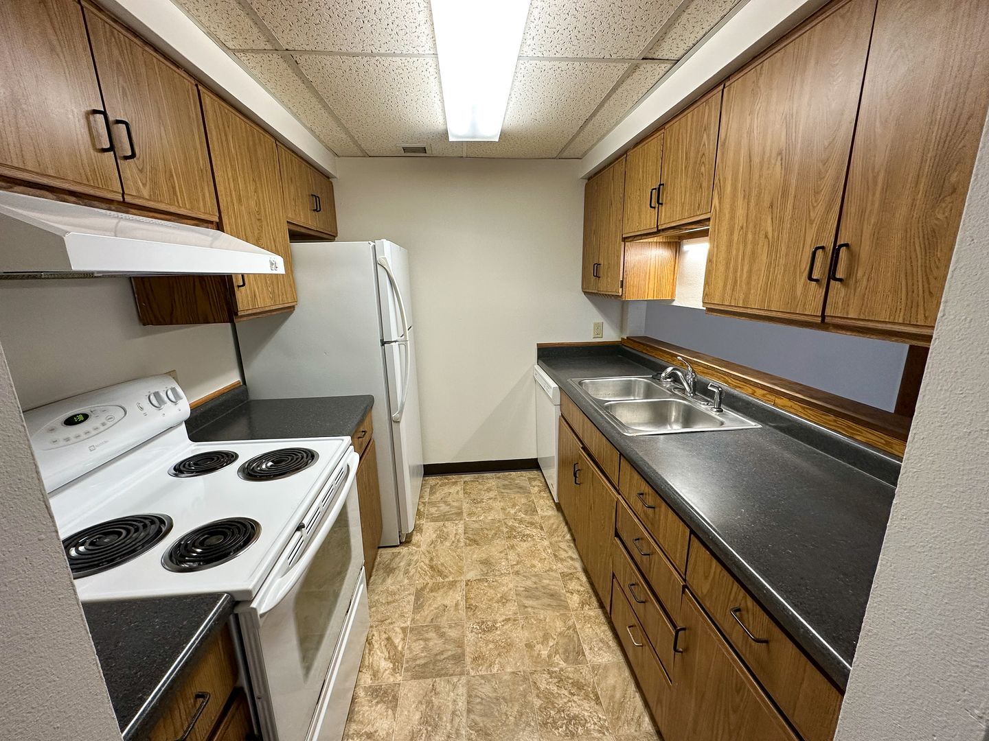 246 N Hyland Ave 2 of 12