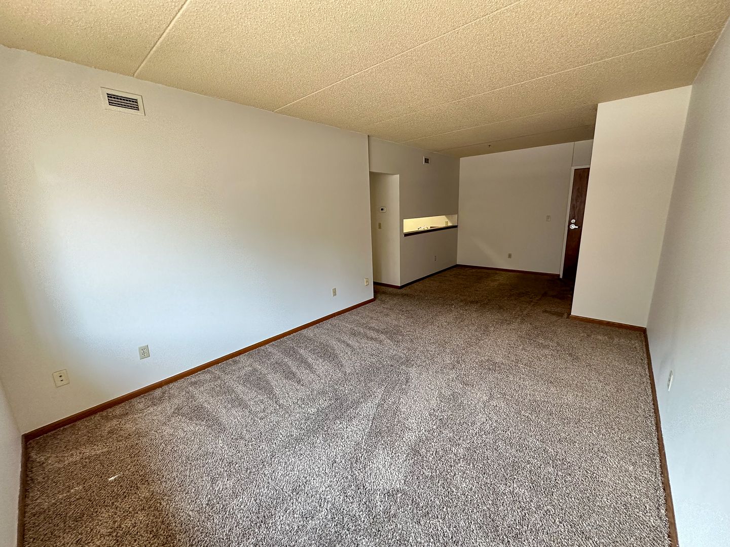 246 N Hyland Ave 9 of 12