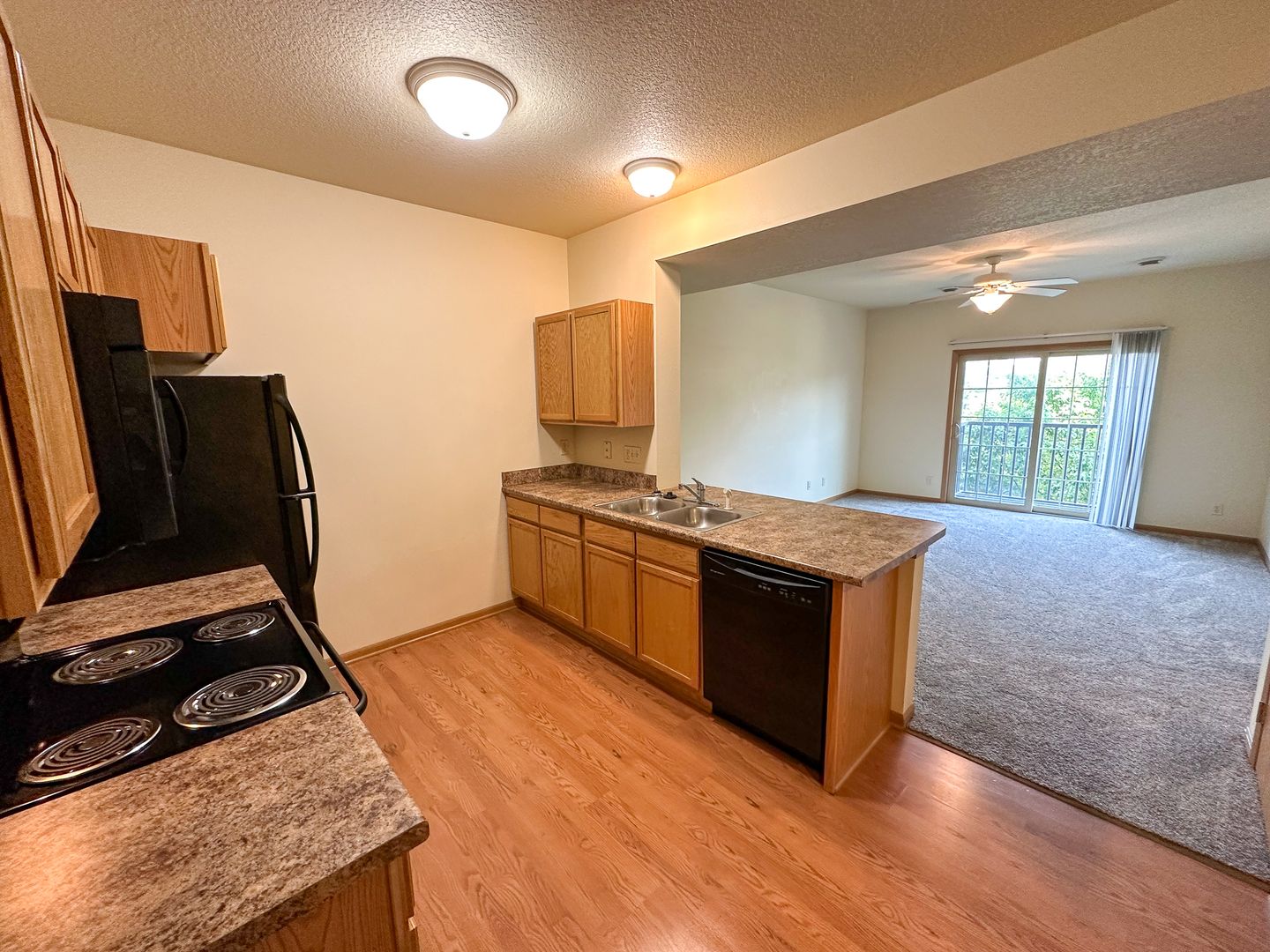 Ames Apartment: 205 Beach Ave