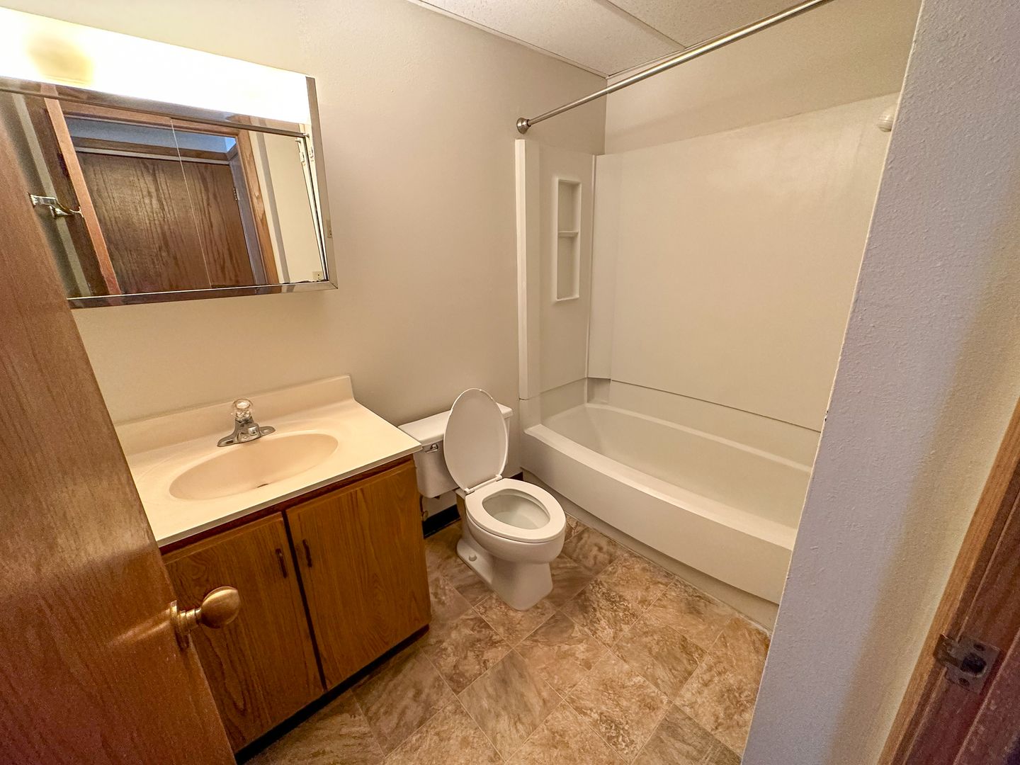 246 N Hyland Ave 15 of 19