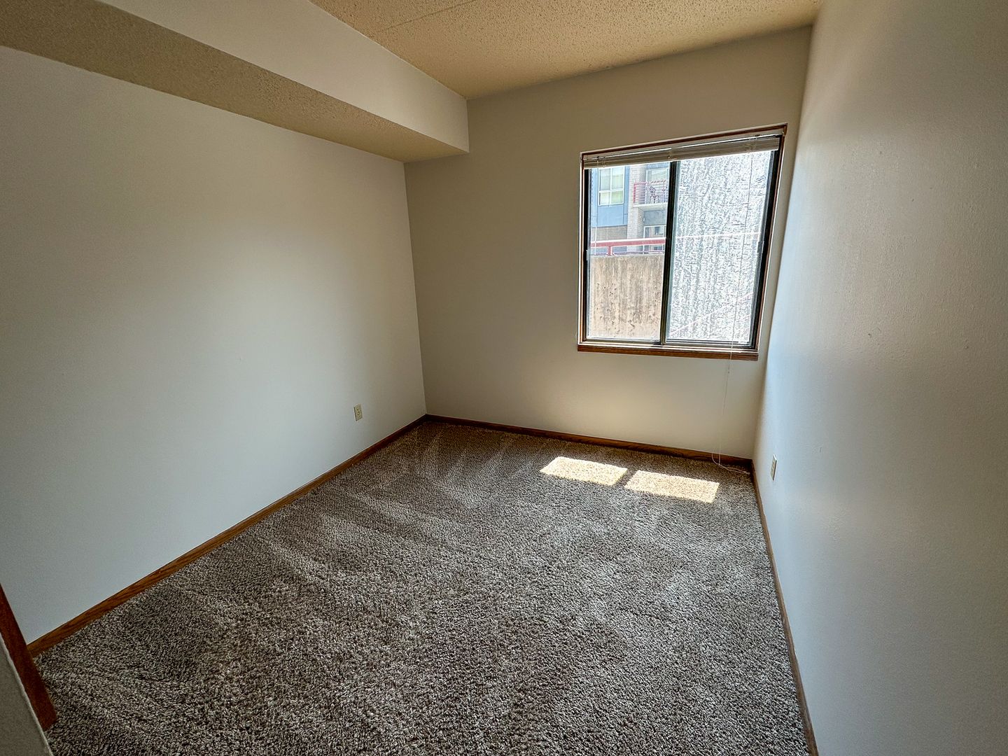246 N Hyland Ave 12 of 12