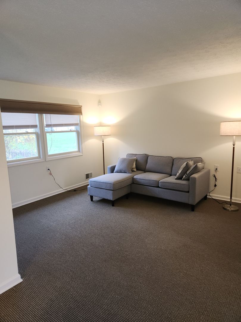 Fairport Apartment: Deland Acres Drive