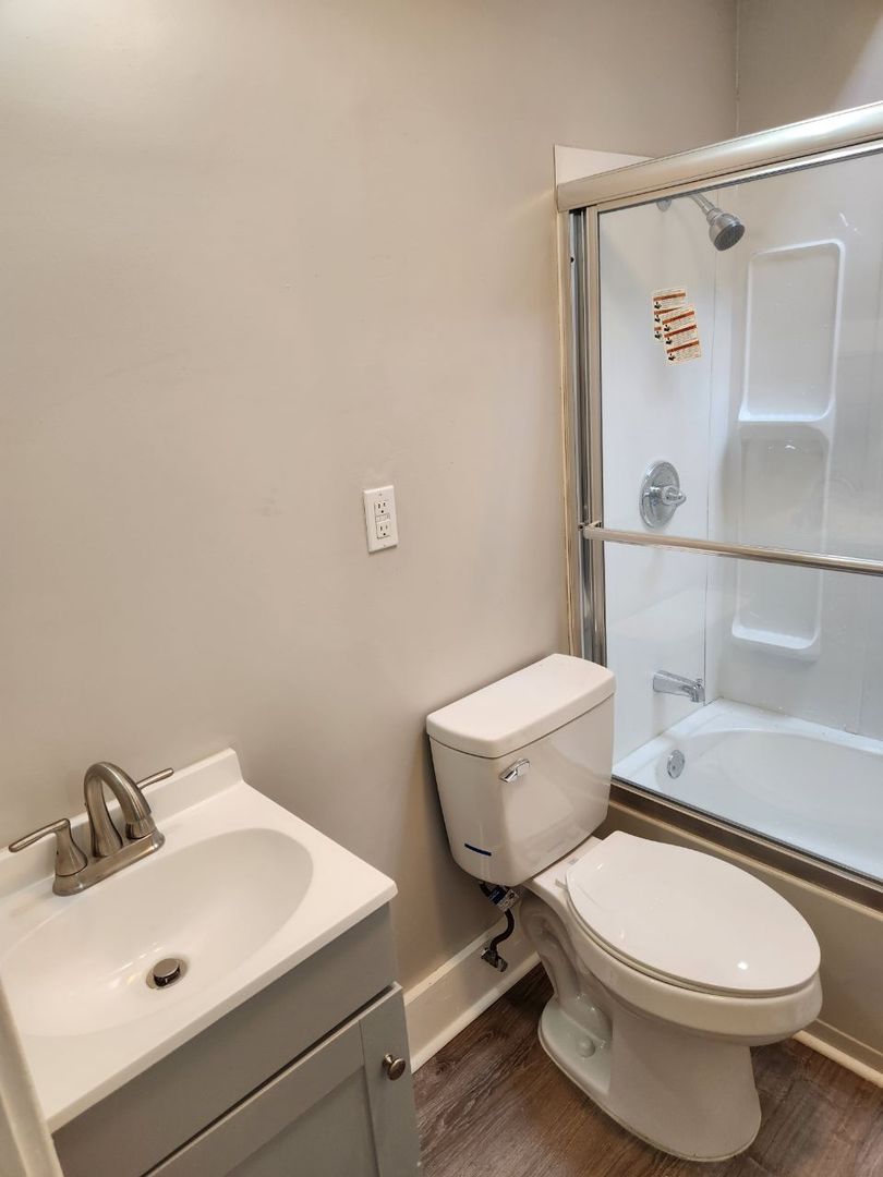 Rochester Apartment: 265 Driving Park Avenue