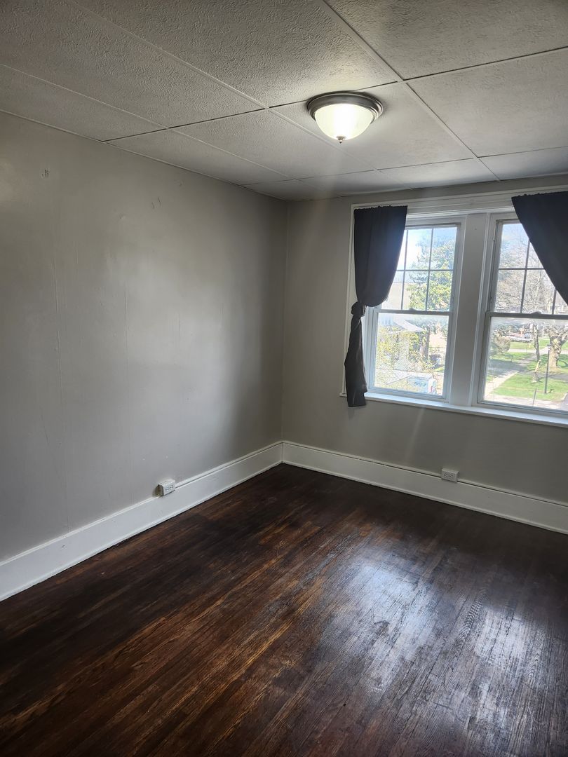 Rochester Apartment: 265 Driving Park Avenue