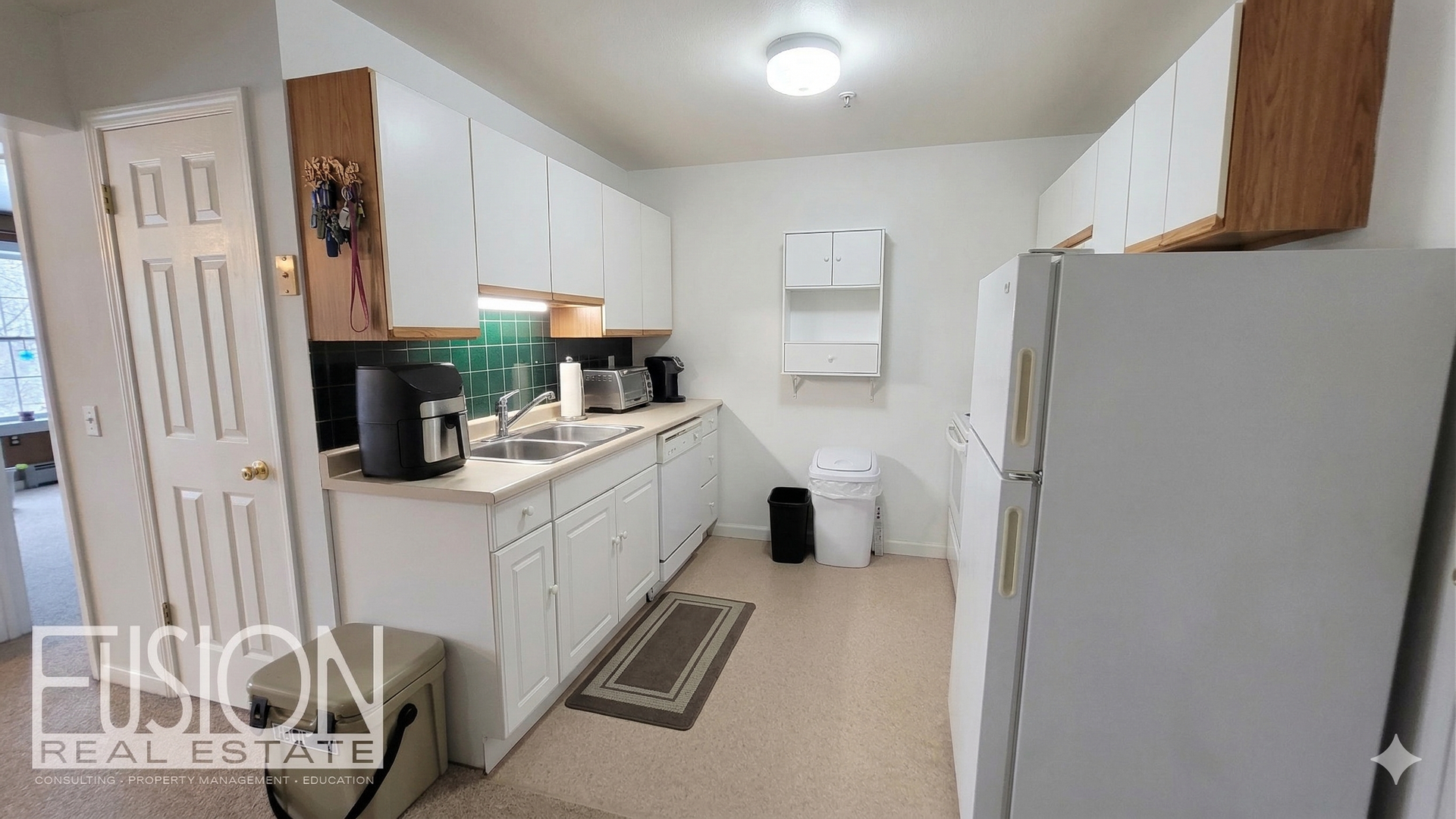 Burlington House: 185 Hildred Drive, Unit 185