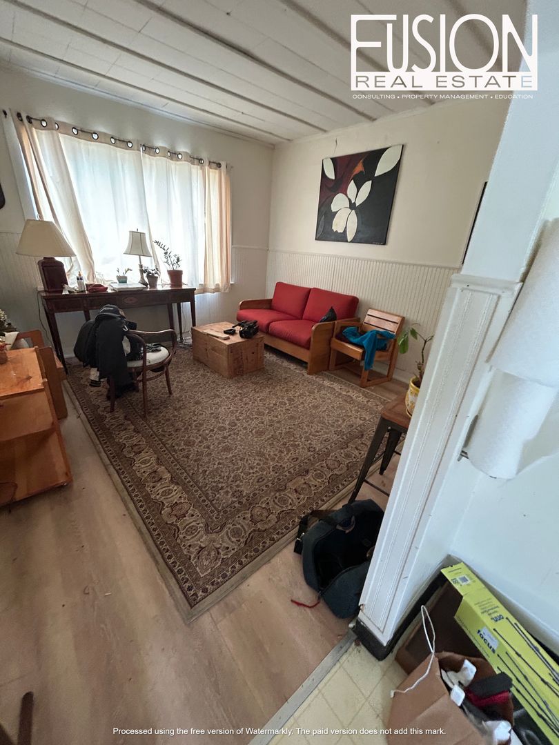 Burlington Apartment: 71-73 George St