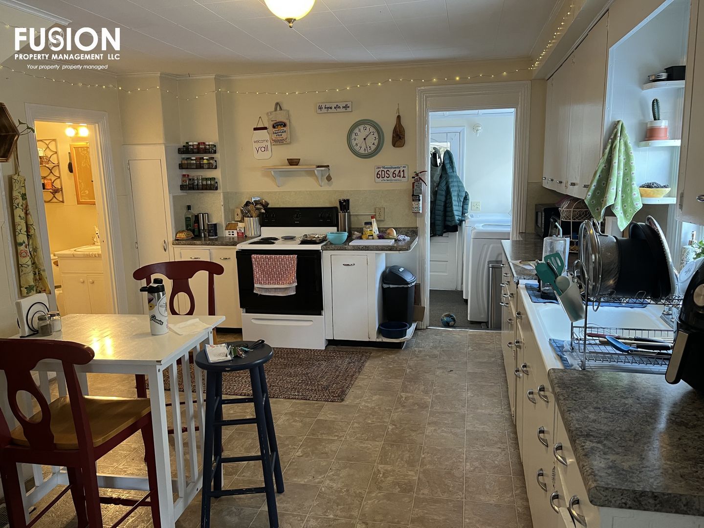 Burlington Apartment: 46 Lafountain Street