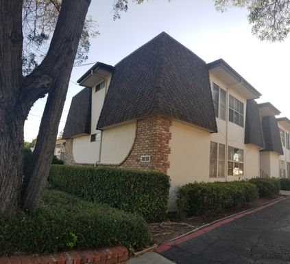 Clean 2 single level bedroom home in SLO! Very centrally located! – photo 1
