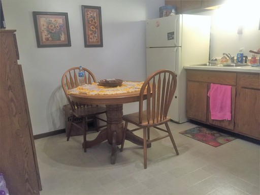 GREAT DEAL 2 Bed Apt – photo 1