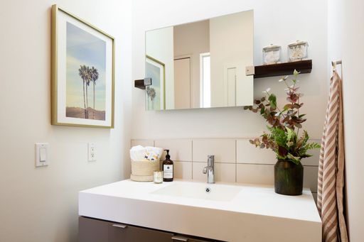 Culver City | Spacious Studio with open bedroom – photo 1