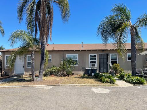 2 Bedroom Available minutes from Downtown Escondido! – photo 1