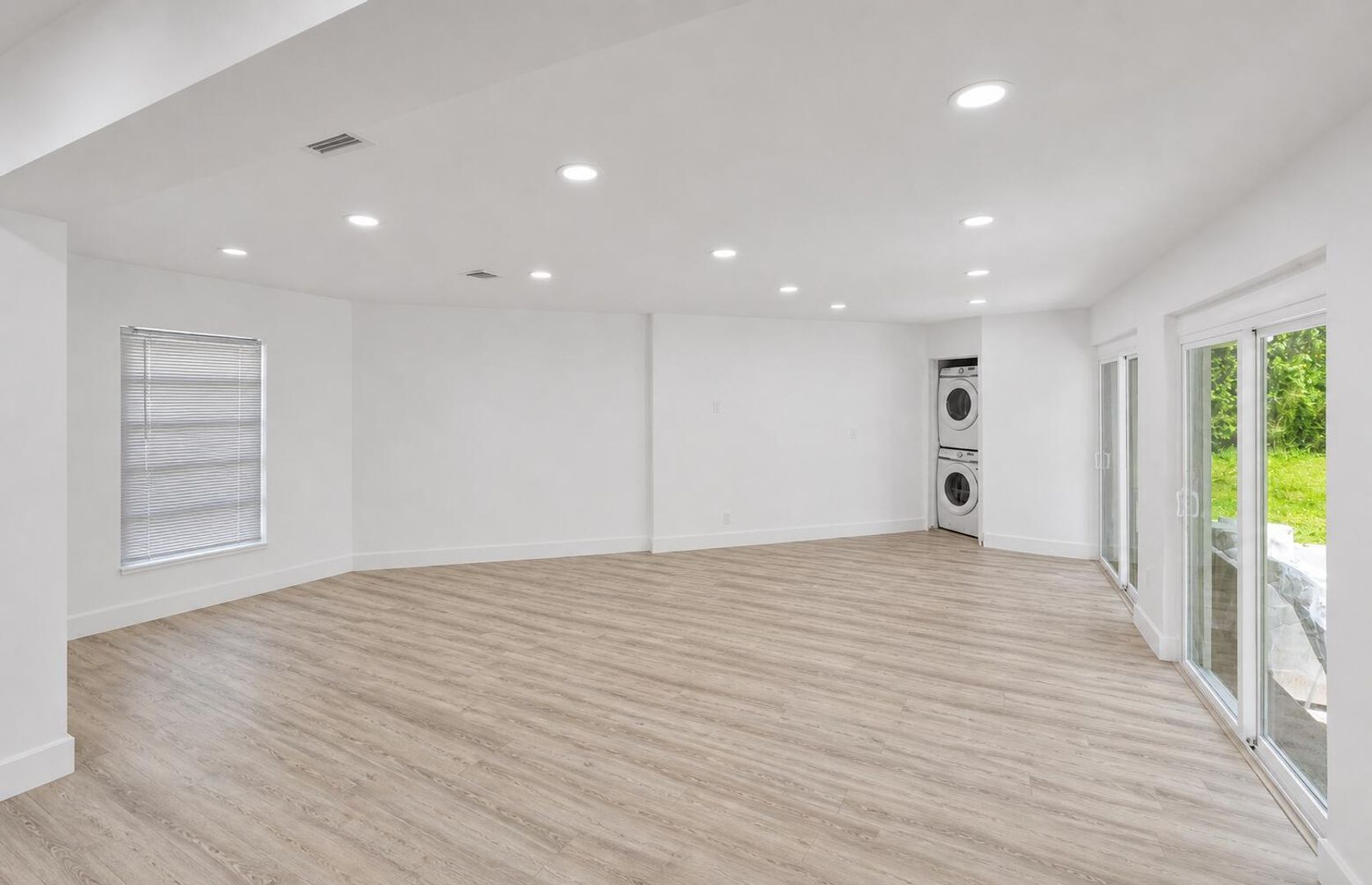 MIAMI House: 12845 NW 2ND AVE #12845
