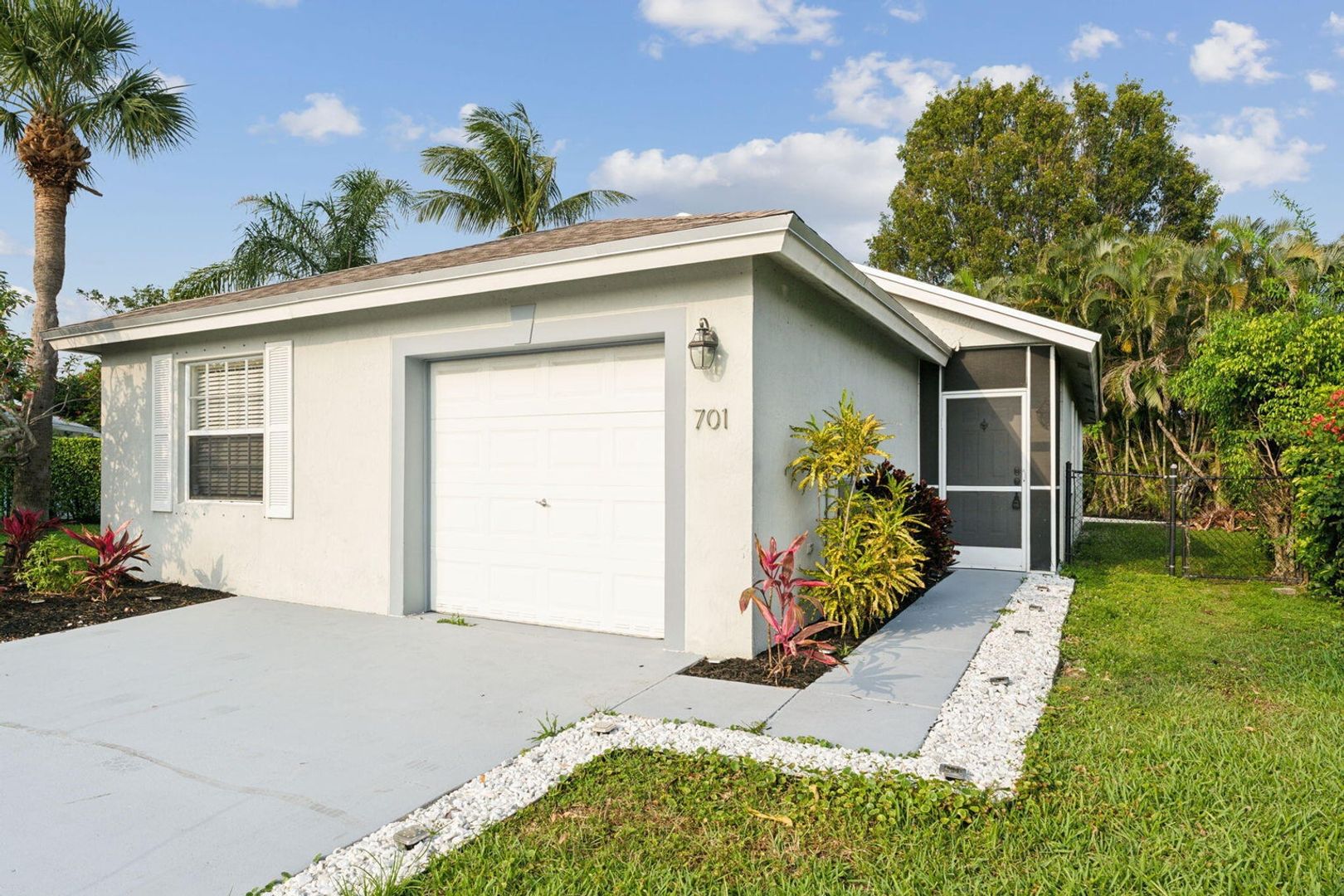 BOYNTON BEACH House: 701 KEY WEST ST #701