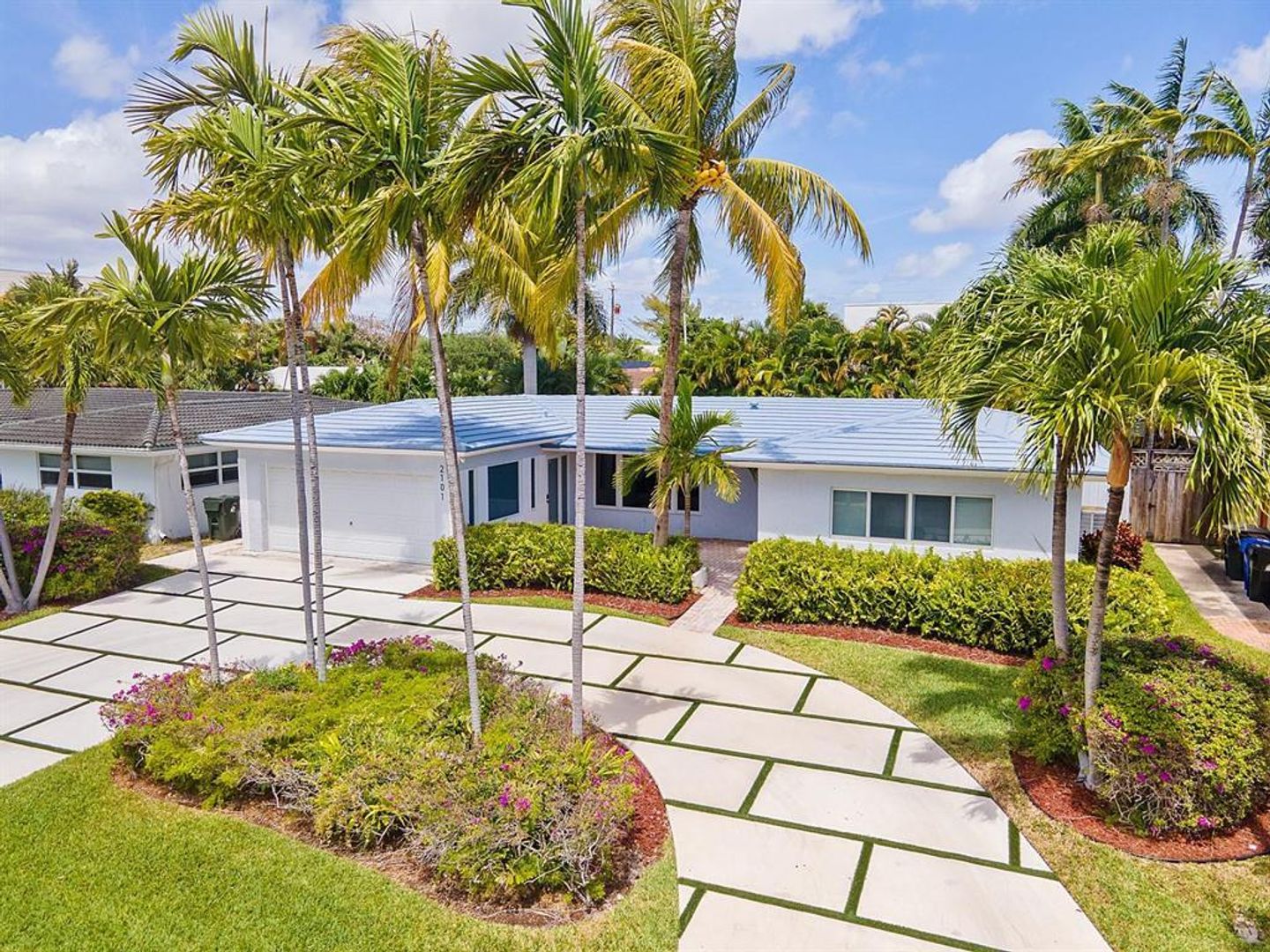 FORT LAUDERDALE House: 2101 NE 15TH ST #2101