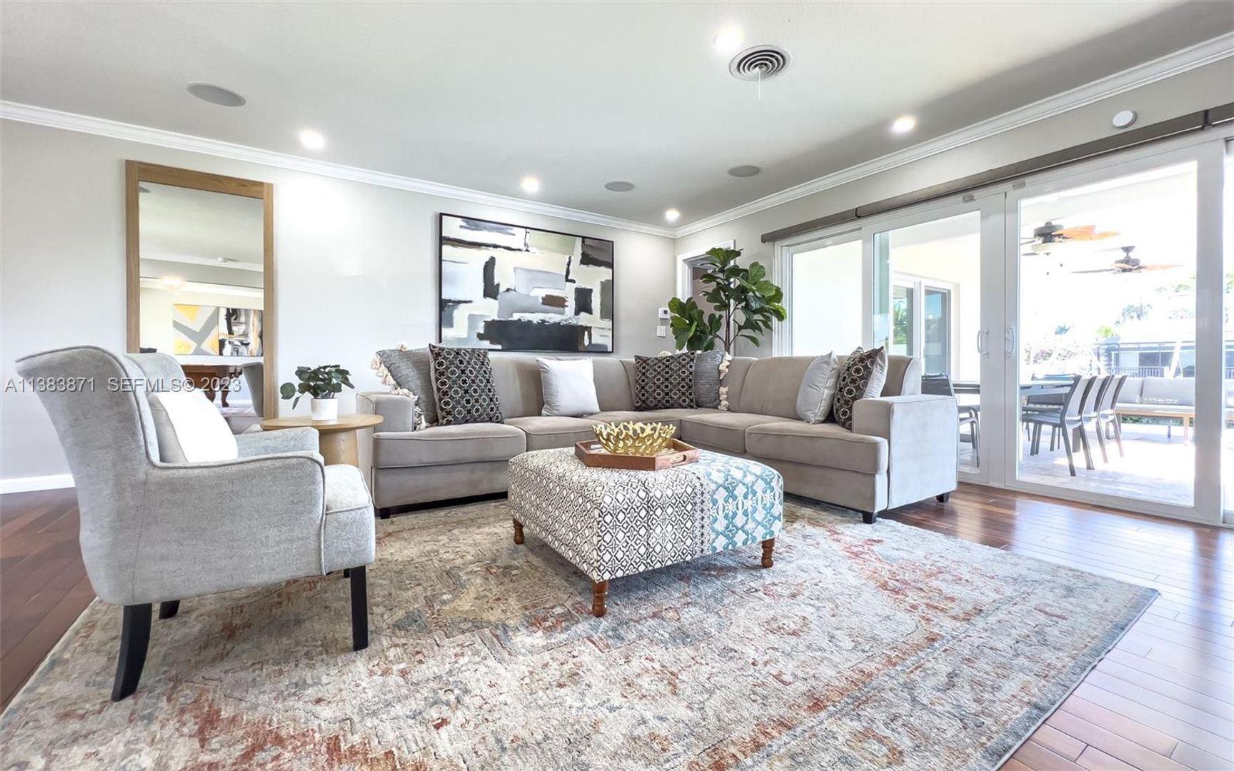 FORT LAUDERDALE House: 1466 NE 57TH CT #1466