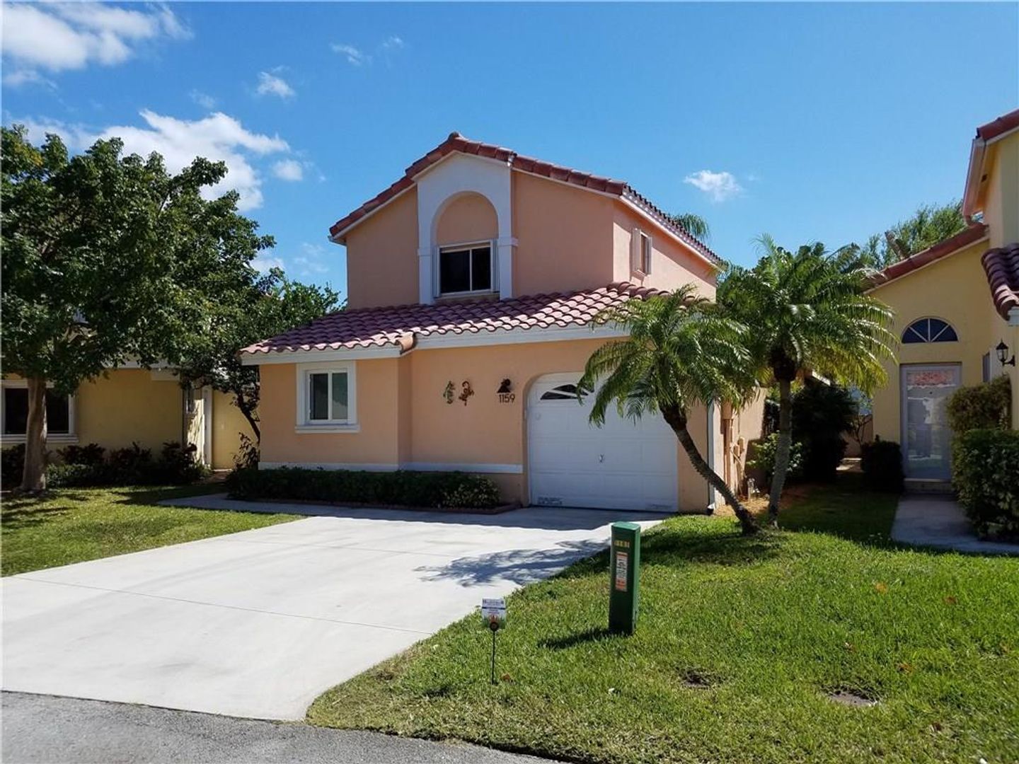 DANIA House: 1159 SE 6TH CT