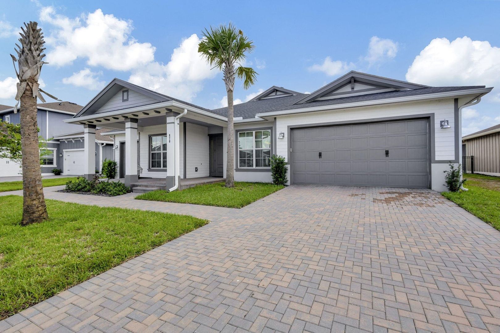 LOXAHATCHEE House: 870 HOOKLINE CIR