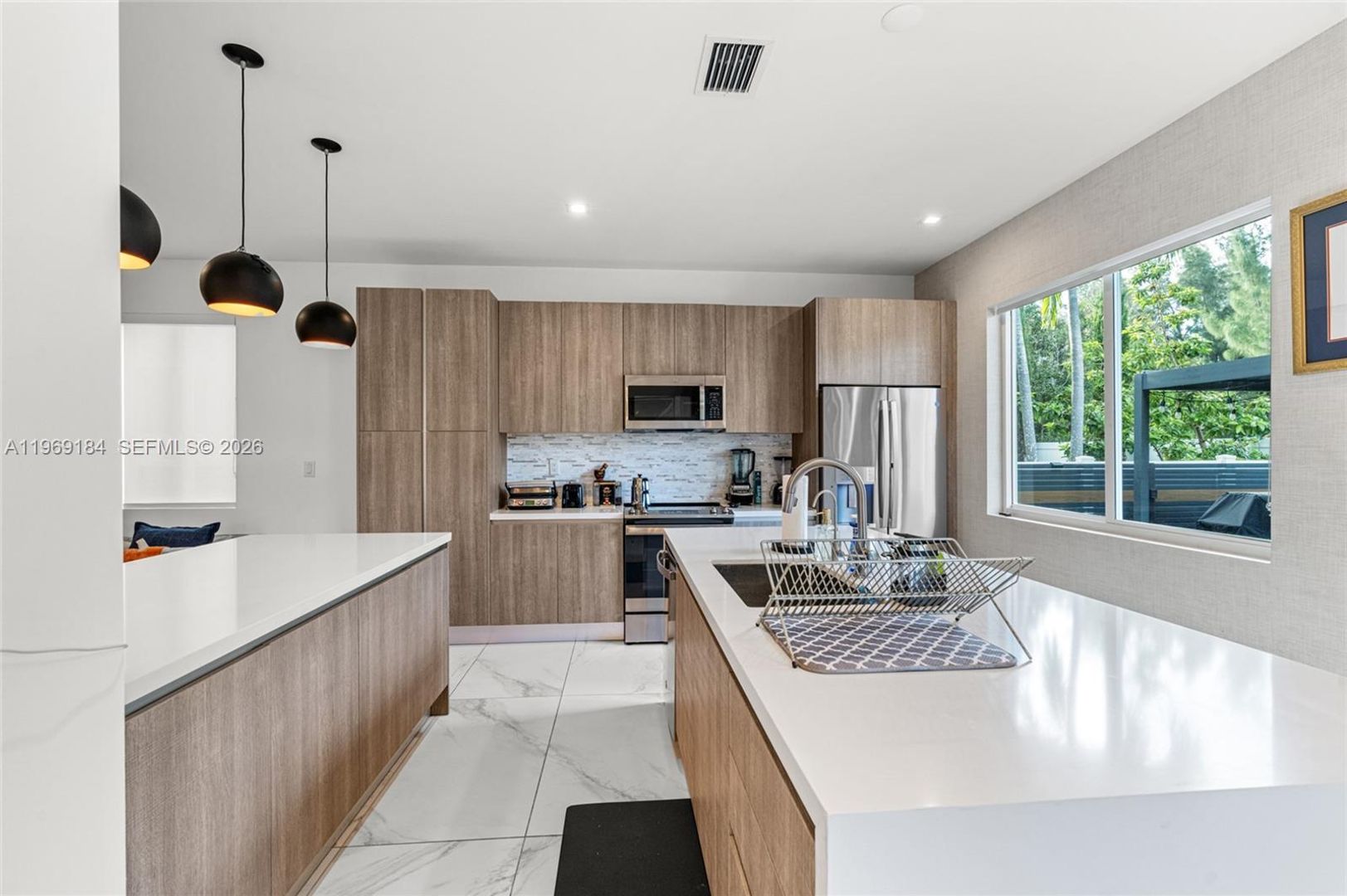 Doral House: 10373 NW 68th Terrace